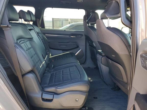 2026 KIA EV9 Land