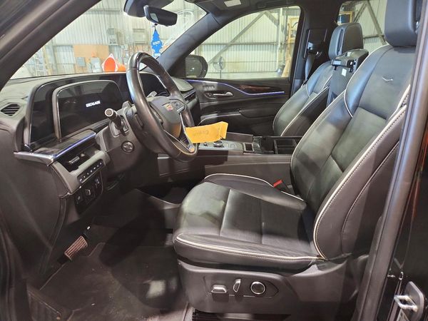 2023 CADILLAC ESCALADE