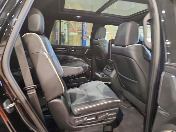 2023 CADILLAC ESCALADE