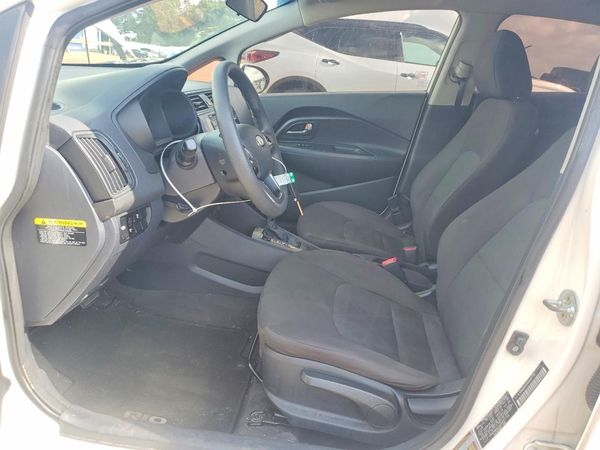 2017 KIA RIO LX