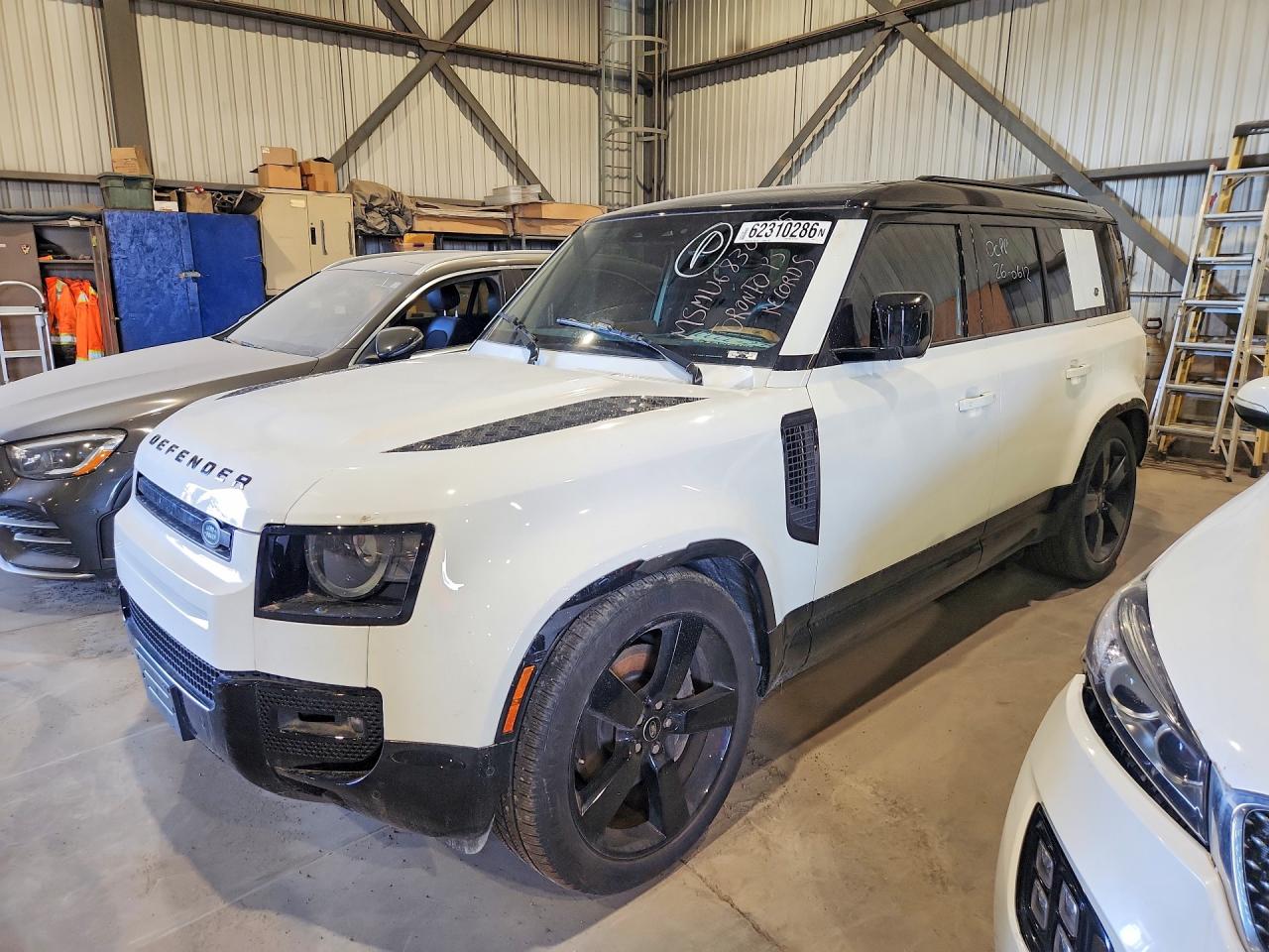 2024 LAND ROVER DEFENDER