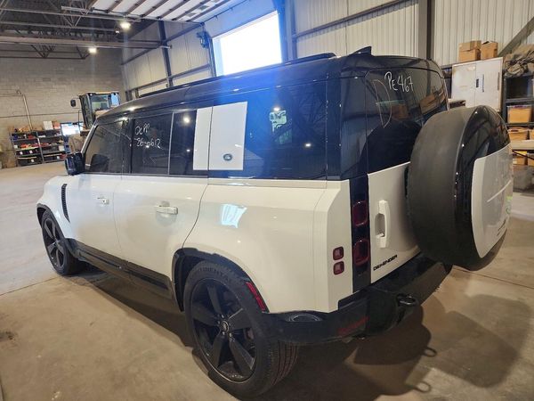2024 LAND ROVER DEFENDER