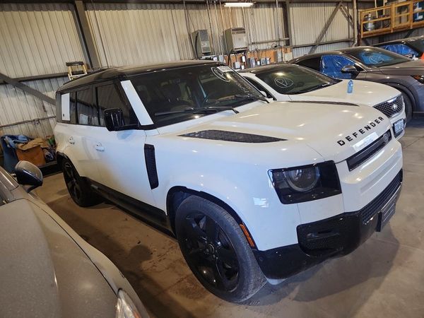 2024 LAND ROVER DEFENDER