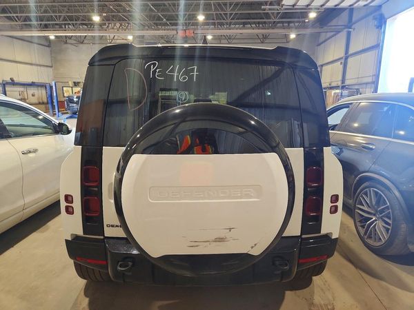 2024 LAND ROVER DEFENDER