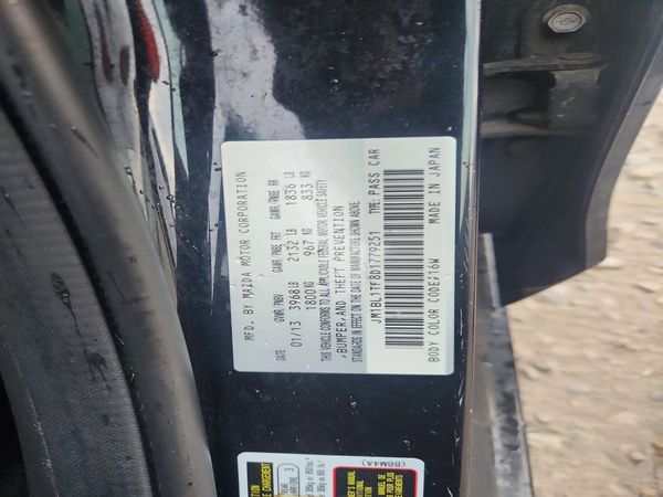 2013 MAZDA 3 SV/Base