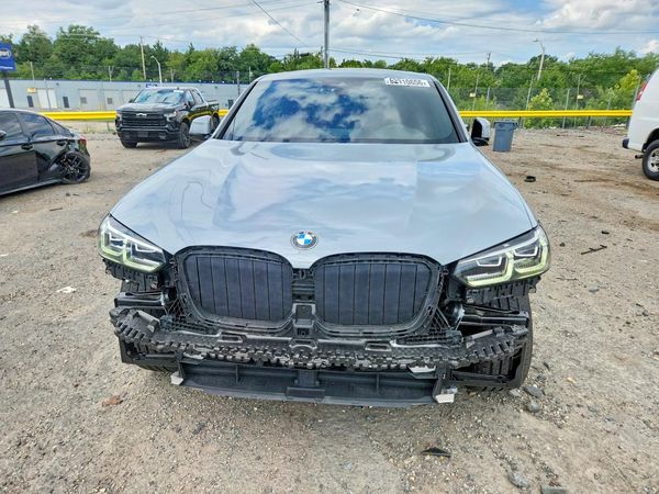 2025 BMW X4 xDrive 30i