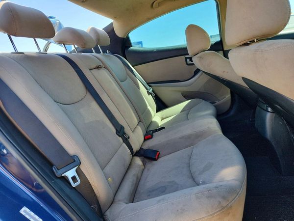 2015 HYUNDAI ELANTRA