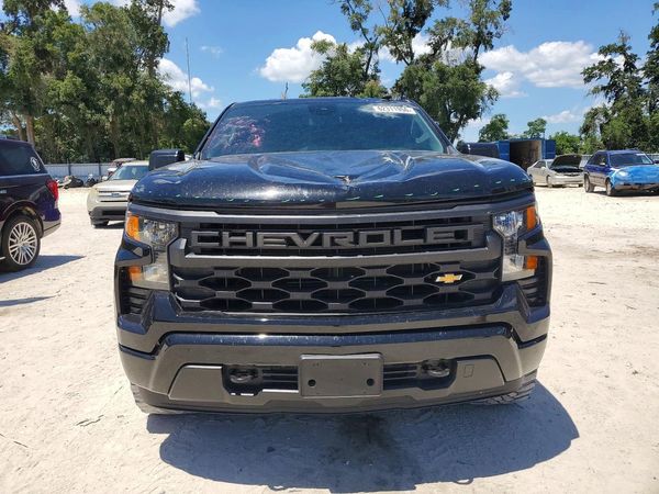 2022 CHEVROLET SILVERADO Custom