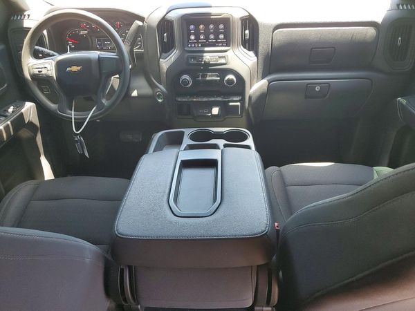 2022 CHEVROLET SILVERADO Custom