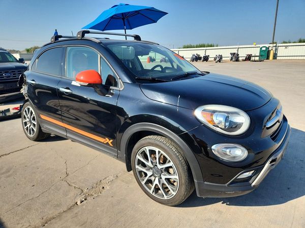 2018 FIAT 500 TREKKING — Passenger 3/4
