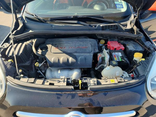 2018 FIAT 500 TREKKING — Engine bay