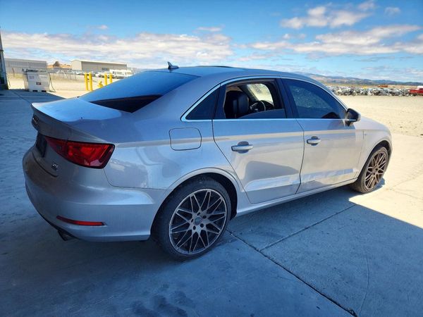 2015 AUDI A3