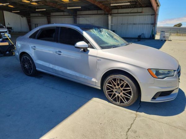 2015 AUDI A3
