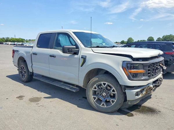 2024 FORD F150