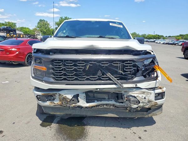 2024 FORD F150