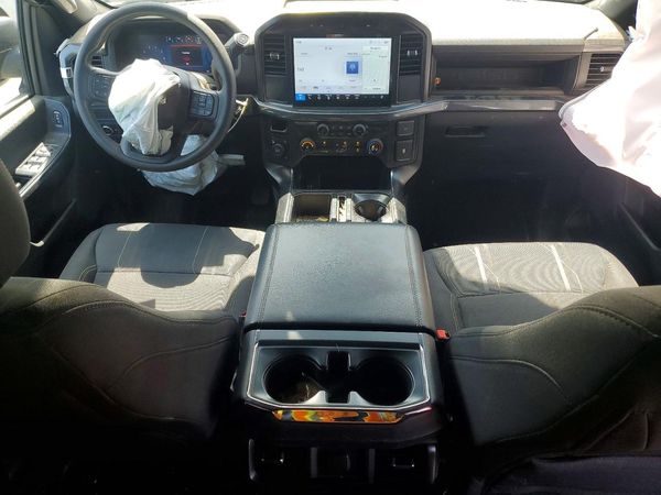 2024 FORD F150