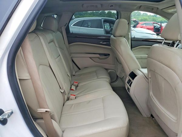 2016 CADILLAC SRX Performance