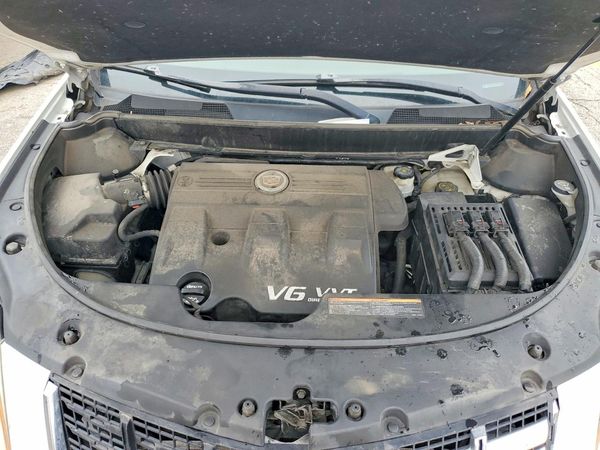 2016 CADILLAC SRX Performance