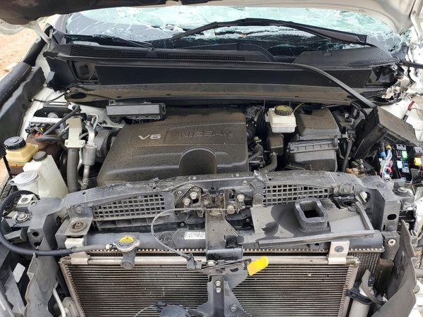 2018 NISSAN PATHFINDER — Engine bay