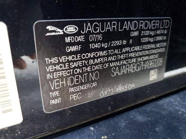 2017 JAGUAR XE