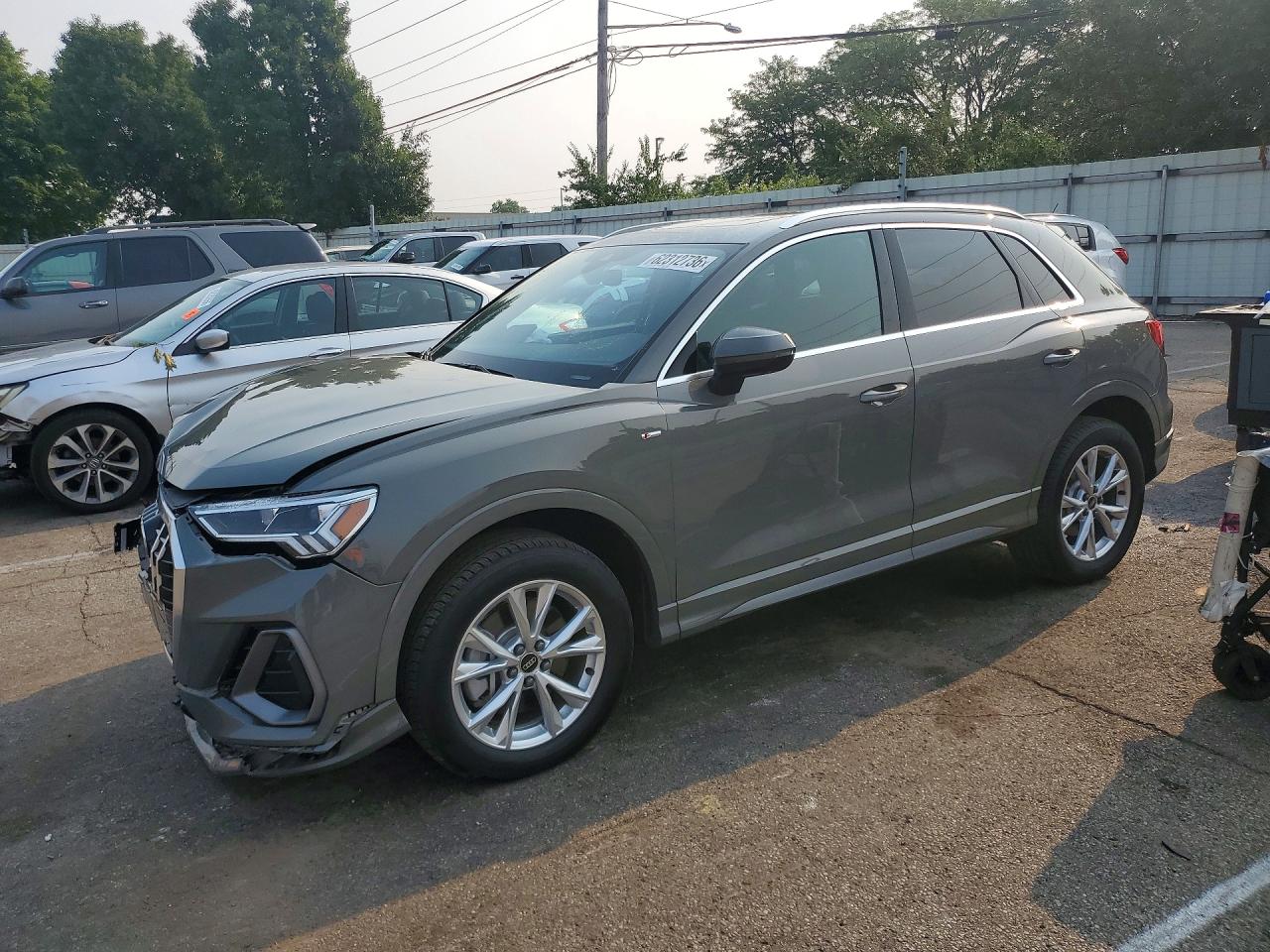 2023 AUDI Q3