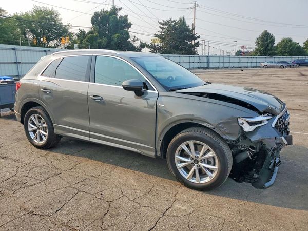 2023 AUDI Q3
