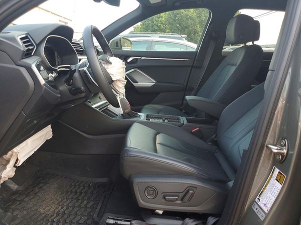 2023 AUDI Q3