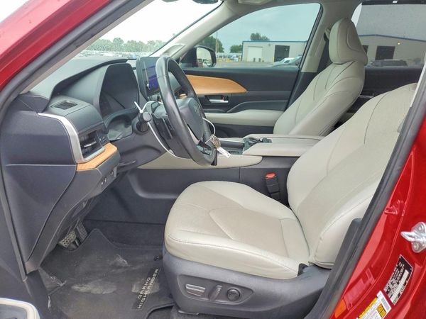 2024 TOYOTA GRAND HIGHLANDER