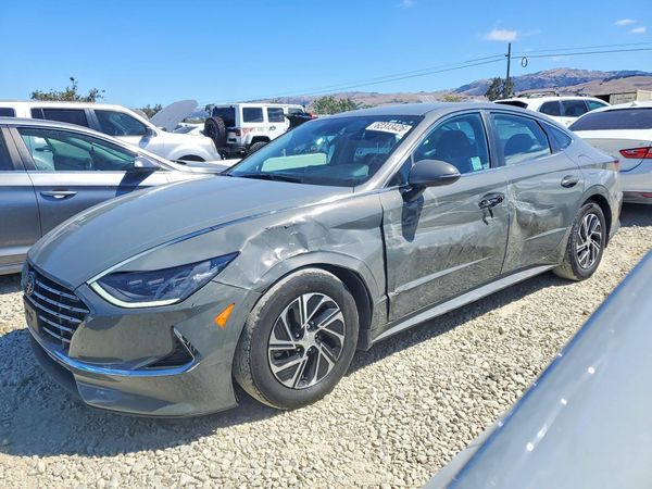 2023 HYUNDAI SONATA