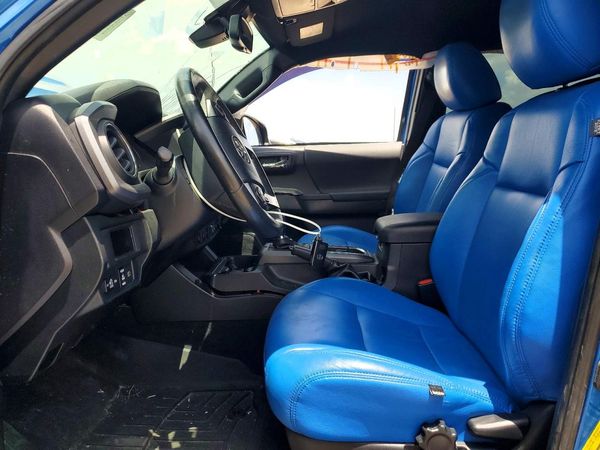 2018 TOYOTA TACOMA