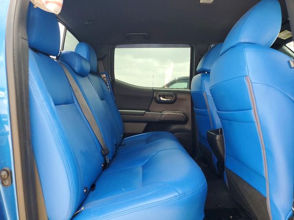 2018 TOYOTA TACOMA
