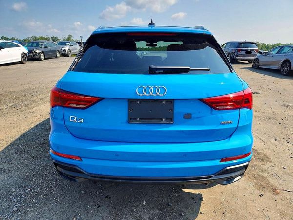 2022 AUDI Q3