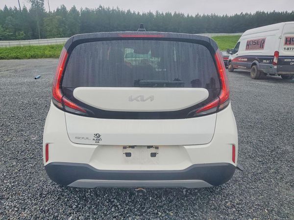 2024 KIA SOUL LX, S