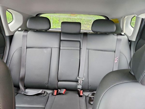 2025 HYUNDAI KONA SEL Convenience