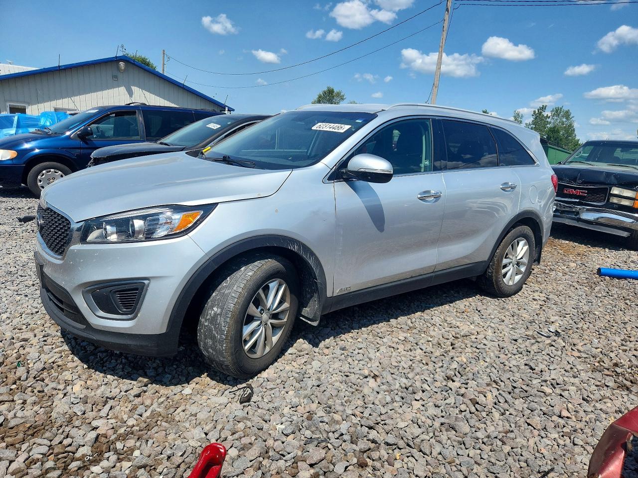 2016 KIA SORENTO