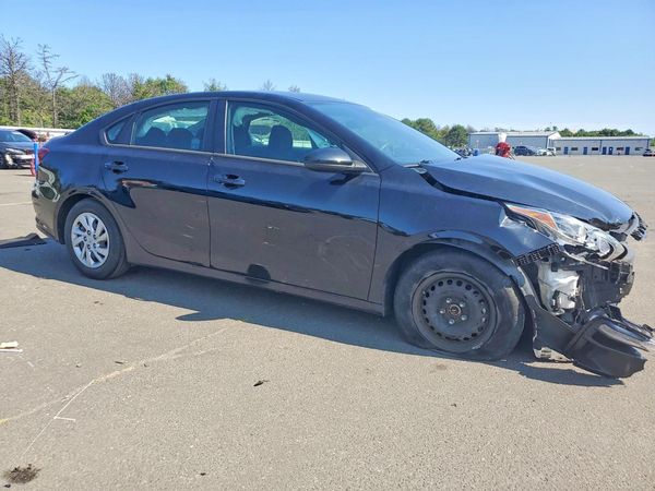 2021 KIA FORTE FE, LXS