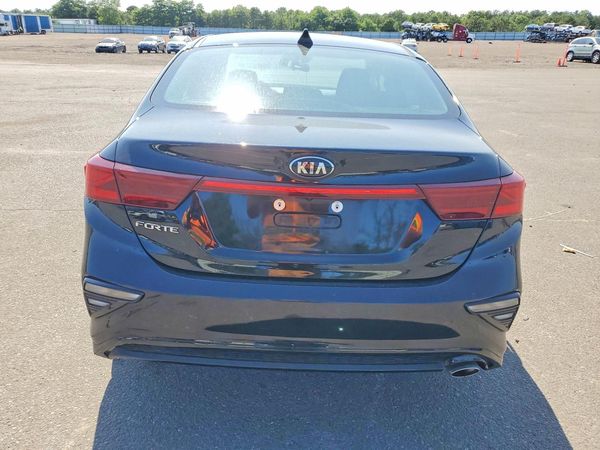 2021 KIA FORTE FE, LXS