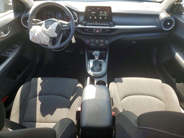 2021 KIA FORTE FE, LXS