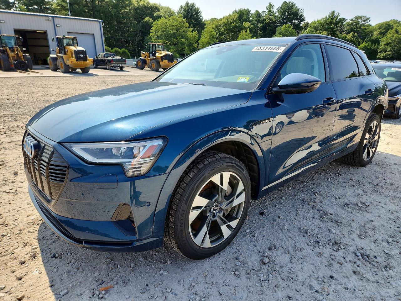 2021 AUDI E-TRON quattro Premium