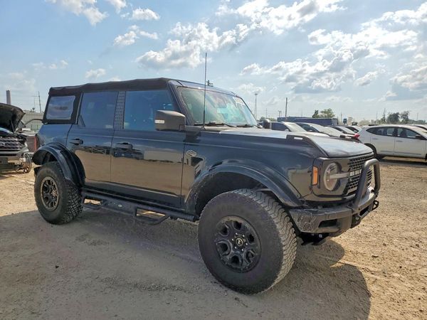 2022 FORD BRONCO