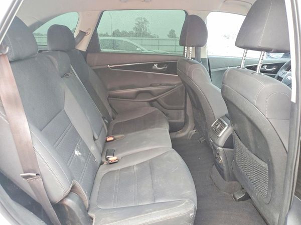 2020 KIA SORENTO L, LX, S