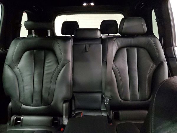 2020 BMW X7