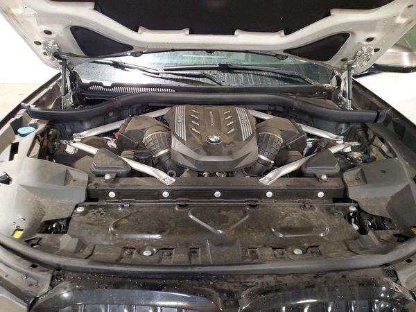 2020 BMW X7