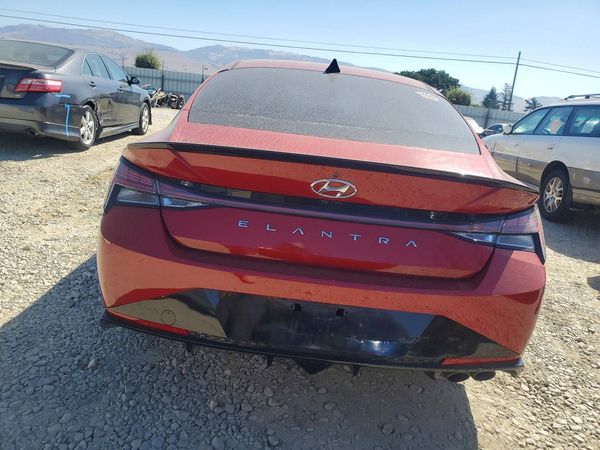 2021 HYUNDAI ELANTRA