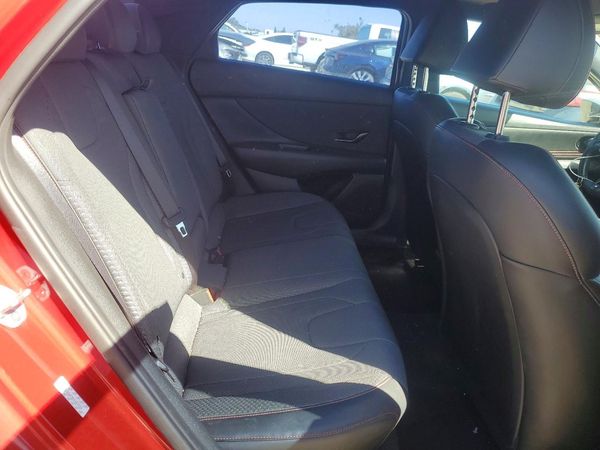 2021 HYUNDAI ELANTRA