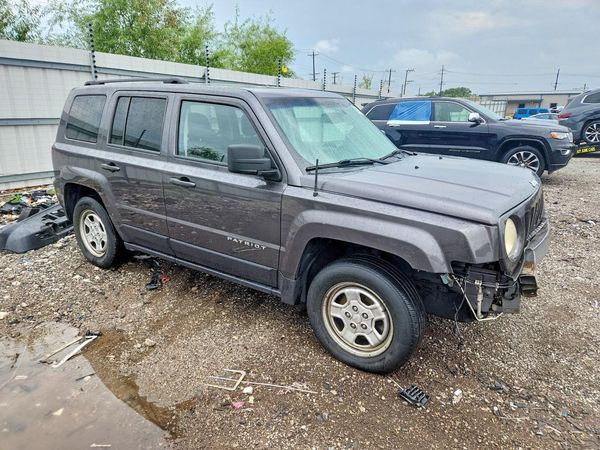 2016 JEEP PATRIOT Sport
