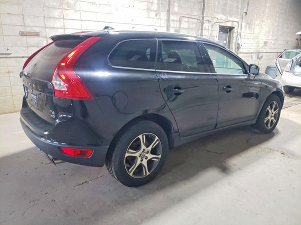 2013 VOLVO XC60