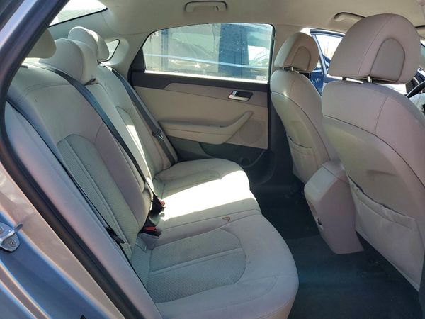 2017 HYUNDAI SONATA SE, Eco