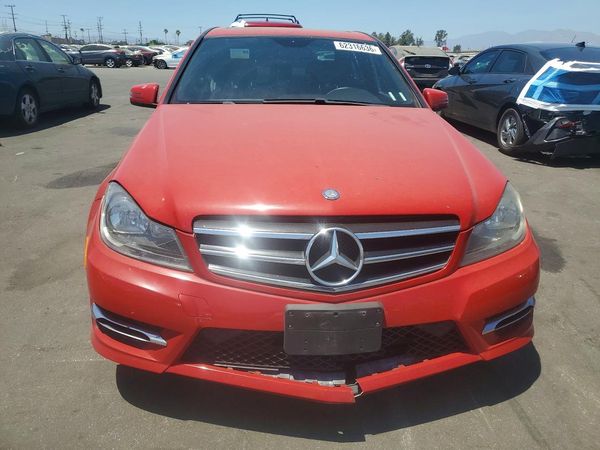 2014 MERCEDES-BENZ C