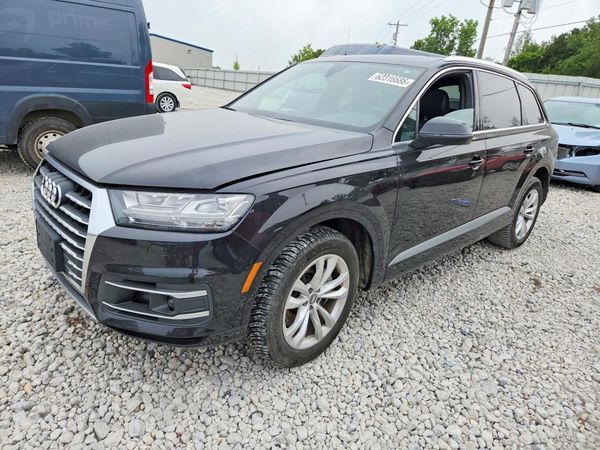 2018 AUDI Q7 quattro Premium Plus